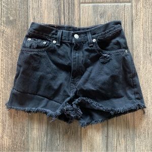 Vtg Levis High Waisted Frayed Shorts